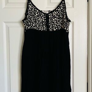 EUC UMGEE Black and White spagetti strap Dress, size medium